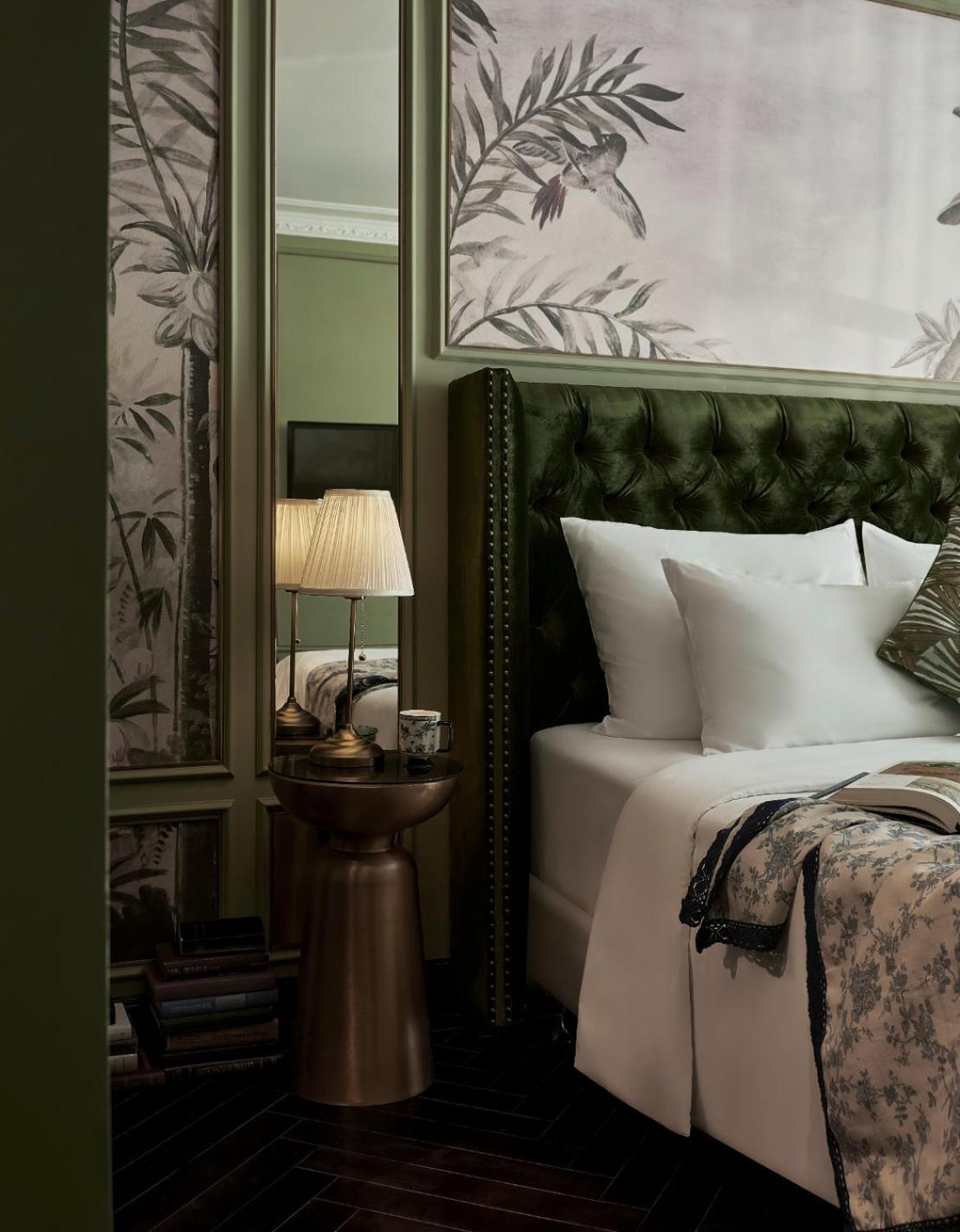 Signature By M Village Ba Trung 4* TP. Hồ Chí Minh